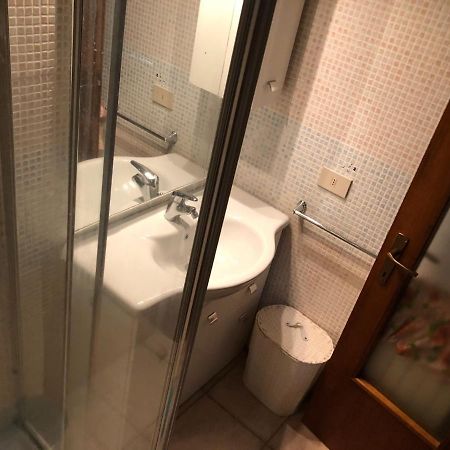 Appartamenti Zona Mare Кастильоне-делла-Пеская Экстерьер фото