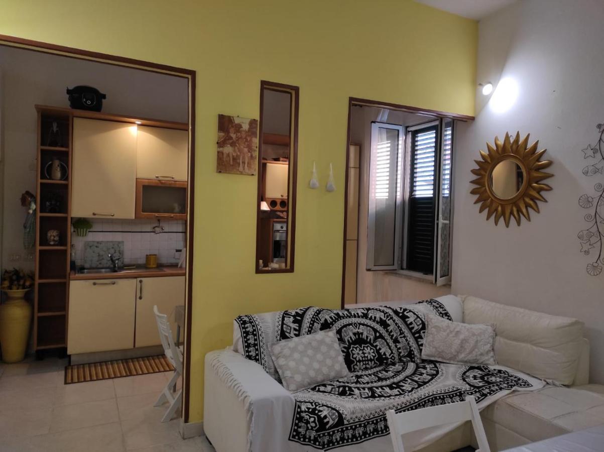 Appartamenti Zona Mare Кастильоне-делла-Пеская Экстерьер фото